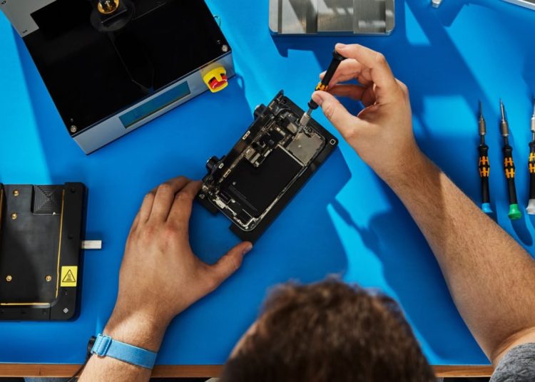 iPhone 4终极指南:从越狱到维修,轻松解决老设备使用难题